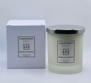 Luxurious hand-poured soy candles: Elevate your space with sophisticated scent collection.