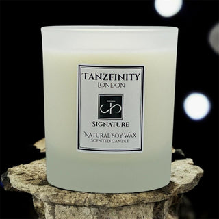 Signature - Luxury Scented Candle 220g