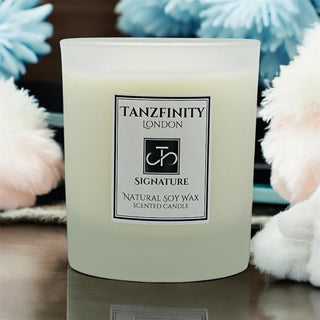 Signature - Luxury Scented Candle 220g